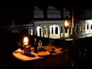 Ravla Khempur Hotel Udaipur Exterior photo
