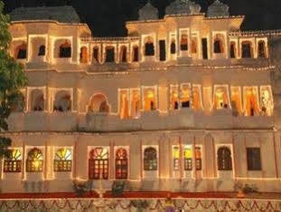 Ravla Khempur Hotel Udaipur Exterior photo